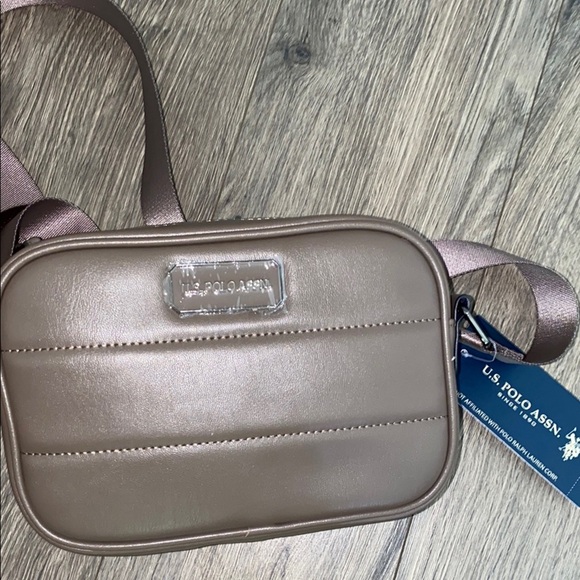 U.S. Polo Assn. Taupe Crossbody Bag, Dark Taupe, Metallic, NWT - Picture 1 of 4